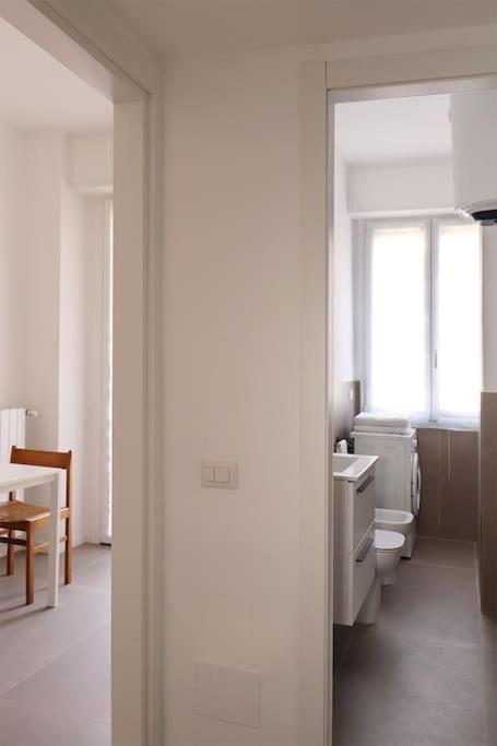 Bilocale Metro 4 Blu Frattini - Airport Linate Apartment Milan Exterior photo