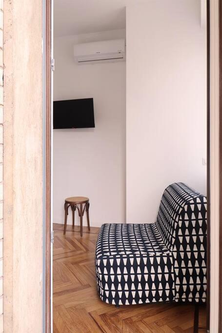 Bilocale Metro 4 Blu Frattini - Airport Linate Apartment Milan Exterior photo
